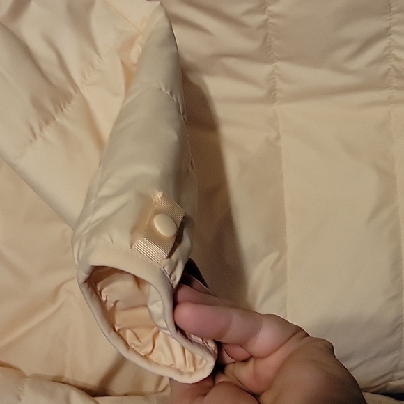 North Face Jacket - Picture 7 of 15